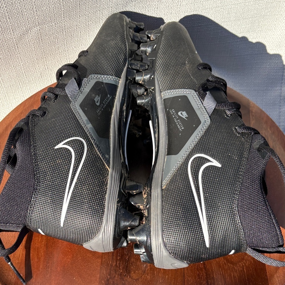 Nike Men's Alpha Menace 3 Shark Football Black Gray Cleats Sz 7 CV0586-010 - Picture 8 of 10